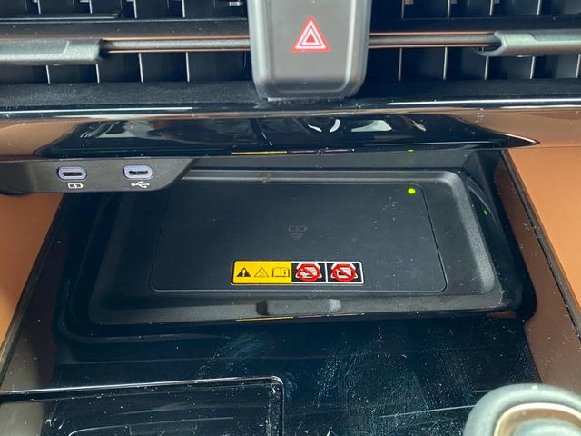 ヴェルファイアハイブリッド Z プレミア ワンオーナー 禁煙車 4WD サンセットブラウン内装 純正14型ナビ デジタルインナーミラー 左右独立ムーンルーフ パノラミックビューカメラ HUD パワーバックドア 両側電動スライド ETC2.0(44枚目)