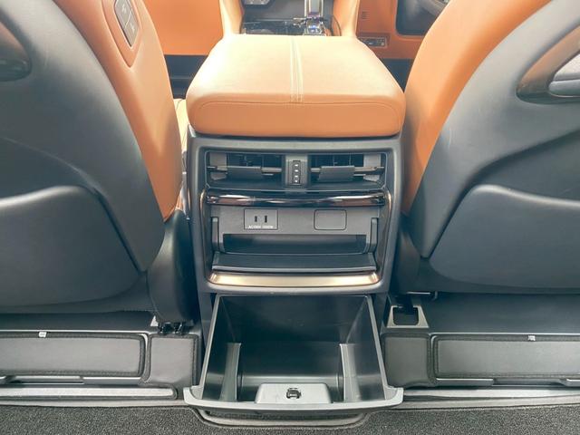 ヴェルファイアハイブリッド Z プレミア ワンオーナー 禁煙車 4WD サンセットブラウン内装 純正14型ナビ デジタルインナーミラー 左右独立ムーンルーフ パノラミックビューカメラ HUD パワーバックドア 両側電動スライド ETC2.0(52枚目)