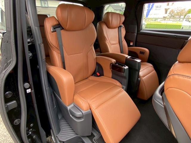 ヴェルファイアハイブリッド Z プレミア ワンオーナー 禁煙車 4WD サンセットブラウン内装 純正14型ナビ デジタルインナーミラー 左右独立ムーンルーフ パノラミックビューカメラ HUD パワーバックドア 両側電動スライド ETC2.0(54枚目)