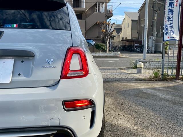 ローンのお取り扱いございますのでお気軽にご相談下さい。最長１２０回まで可能です。また下取り車も高価買取いたしております。お気軽にご連絡下さい。