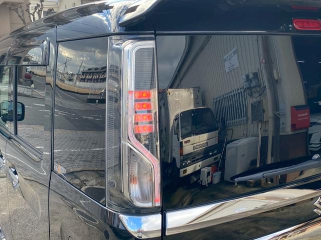 スペーシアカスタム ハイブリッドＸＳターボ　ユーザー買取　ワンオーナー　純正８インチナビ　フルセグ　全方位モニター用カメラパッケージ　コムテック製ミラー型ドラレコ　ＥＴＣ　両側パワースライドドア　ＨＵＤ　ＬＥＤヘッド　ハーフレザー　パドルシフト（9枚目）