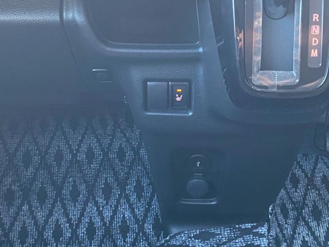 スペーシアカスタム ハイブリッドＸＳターボ　ユーザー買取　ワンオーナー　純正８インチナビ　フルセグ　全方位モニター用カメラパッケージ　コムテック製ミラー型ドラレコ　ＥＴＣ　両側パワースライドドア　ＨＵＤ　ＬＥＤヘッド　ハーフレザー　パドルシフト（49枚目）