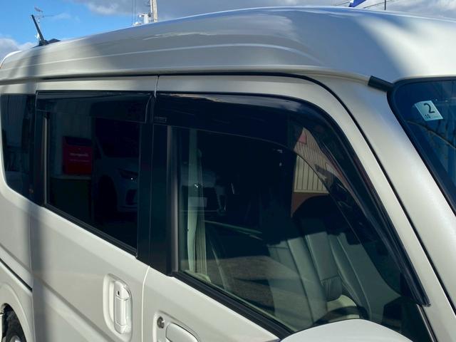 エブリイワゴン ＰＺターボスペシャル　ユーザー買取車　ワンオーナー　デュアルカメラブレーキサポート　ストラーダ９インチナビ　フルセグＴＶ　Ｂカメラ　ＥＴＣ　クラッツィオ３Ｄマット　両側パワスラ　運転席シートヒーター　革調シートカバー（22枚目）