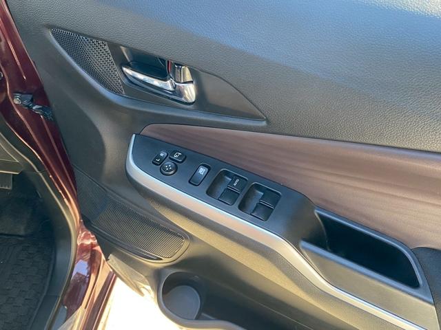 ソリオバンディット ハイブリッドＭＶ　ユーザー買取車　ワンオーナー　禁煙車　後席右側ワンアクションパワースライドドア　全方位モニター付メモリーナビ　フルセグ　前席シートヒーター　ＡＣＣ　ＨＵＤ　ＬＥＤヘッド　前後ドラレコ　スマートキー（48枚目）