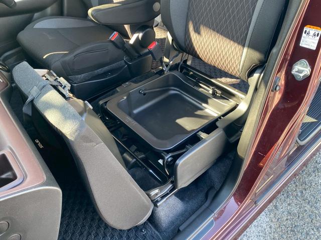 ソリオバンディット ハイブリッドＭＶ　ユーザー買取車　ワンオーナー　禁煙車　後席右側ワンアクションパワースライドドア　全方位モニター付メモリーナビ　フルセグ　前席シートヒーター　ＡＣＣ　ＨＵＤ　ＬＥＤヘッド　前後ドラレコ　スマートキー（56枚目）