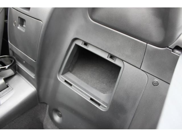 ���X�ł͍��i�����Y��Ȃ��Ԃ��݌ɂ��Ă��܂��B�V�Ԃ̃R���v���[�g����͂������A���ÎԒT�����炱�����̈���e�g�ɂȂ��Ă���肵�܂��B�J�X�^�}�C�Y�X�^�C����N�I���e�B�Z�p�͂ɂ͎��M������܂��B