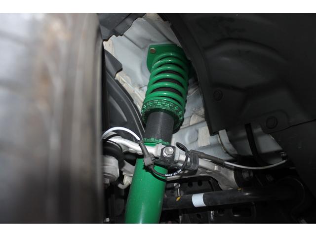 ���X�ł͍��i�����Y��Ȃ��Ԃ��݌ɂ��Ă��܂��B�V�Ԃ̃R���v���[�g����͂������A���ÎԒT�����炱�����̈���e�g�ɂȂ��Ă���肵�܂��B�J�X�^�}�C�Y�X�^�C����N�I���e�B�Z�p�͂ɂ͎��M������܂��B