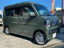 当店では高品質で綺麗なお車を在庫しています。新車のコンプリート製作はもちろん、中古車探しからこだわりの一台を親身になってお作りします。カスタマイズスタイルやクオリティ技術力には自信があります。