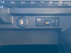 �⳰����ȤƤ�������Ź�������äƤ�����Ǥ������Ǥ��Τǡ����Ҥ���Ź�ξ塢���٤ʤɤ����������������ӥܥǥ������ƥ��󥰻ܹ��䥫���ե����ܹ��⤪Ǥ���������� 4