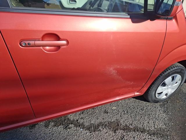 モコ Ｘ　スマートキー２個　オートエアコン　プッシュスタート　社外品ＳＤナビ　テレビ　Ｂｌｕｅｔｏｏｔｈ　ＤＶＤ再生　ウインカー付きドアミラー　ＥＴＣも付いてます。（5枚目）