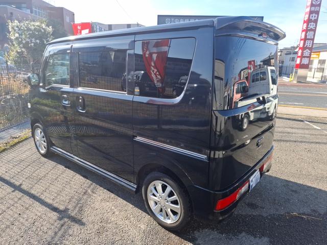 エブリイワゴン ＰＺターボ　ワンオーナーユーザー買取車　ロールーフ　純正ＳＤナビ　フルセグテレビ　車検令和９年１２月　ＬＥＤイルミネーション　ウッド調パネル　スマートキーＸ２個　ＥＴＣ　左パワースライドドア　リヤ５面フイルム張り（15枚目）