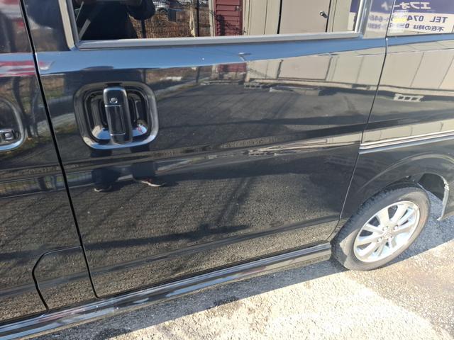 エブリイワゴン ＰＺターボ　ワンオーナーユーザー買取車　ロールーフ　純正ＳＤナビ　フルセグテレビ　車検令和９年１２月　ＬＥＤイルミネーション　ウッド調パネル　スマートキーＸ２個　ＥＴＣ　左パワースライドドア　リヤ５面フイルム張り（17枚目）