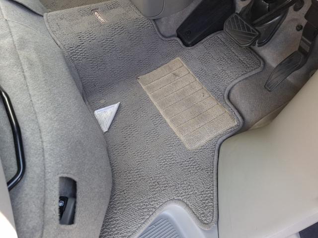 エブリイワゴン ＰＺターボ　ワンオーナーユーザー買取車　ロールーフ　純正ＳＤナビ　フルセグテレビ　車検令和９年１２月　ＬＥＤイルミネーション　ウッド調パネル　スマートキーＸ２個　ＥＴＣ　左パワースライドドア　リヤ５面フイルム張り（23枚目）