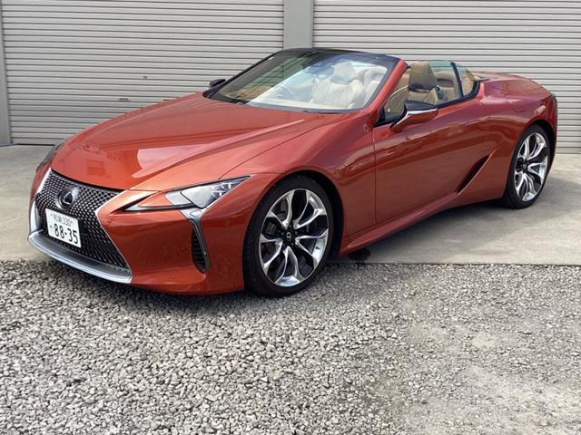 ＬＣ５００　コンバーチブル　レクサスセーフティシステム　マークレビンソンサウンドシステム　ステアリングヒーター　スマートキー　パワーシート　シートヒーター　カラーヘッドアップディスプレイ　バックモニター　ＬＥＤヘッドライト(14枚目)