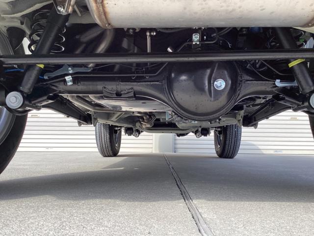 ジムニー ＸＣ　ＤＯＨＣ　ＶＶＴ　ターボエンジン　４ＡＴ　ＬＥＤヘッドランプ　クルーズコントロールシステム　スズキセーフティサポート　シートヒーター　ヘッドランプウォッシャー　ステアリングスイッチ　届出済未使用車（22枚目）