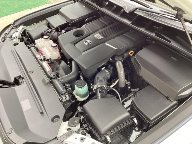 ランドクルーザー ＺＸ　ワンオーナー　モデリスタエアロ　ルーフレール　クールボックス　ニュートラルベージュ本革シート　ＪＢＬスピーカー（56枚目）