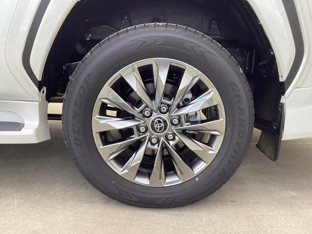 ランドクルーザー ZX 登録済未使用車 改良後モデル モデリスタエアロ 12.3型ナビ JBLサウンド リヤエンターテイメント ブラックルーフレール クールボックス 内装ベージュ ムーンルーフ 空気圧警報システム(44枚目)