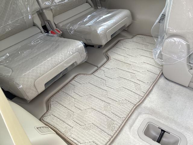 ランドクルーザー ZX 登録済未使用車 改良後モデル モデリスタエアロ 12.3型ナビ JBLサウンド リヤエンターテイメント ブラックルーフレール クールボックス 内装ベージュ ムーンルーフ 空気圧警報システム(60枚目)