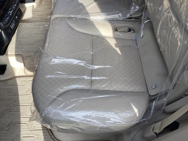 ランドクルーザー ZX 登録済未使用車 改良後モデル モデリスタエアロ 12.3型ナビ JBLサウンド リヤエンターテイメント ブラックルーフレール クールボックス 内装ベージュ ムーンルーフ 空気圧警報システム(67枚目)