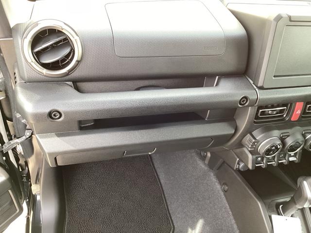 すぐにご来店いただけない場合や遠方にお住まいの方、車両状態の確認やお見積もりのご依頼などお気軽にお問い合わせください。