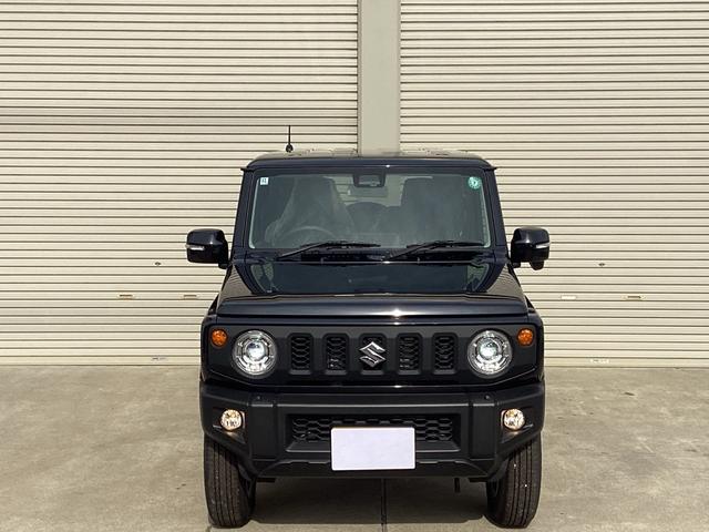 未使用車ですので、外装も綺麗です。