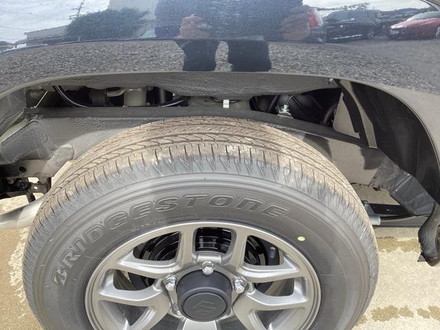 各種アルミホイールや、スタッドレスタイヤも取扱いしております。是非ご相談ください
