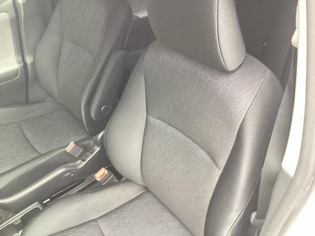 ウィッシュ 1.8X ETC バックカメラ ワンセグ キーレス 電動格納ミラー 3列シート CVT オートエアコン パワーステアリング パワーウィンドウ(29枚目)