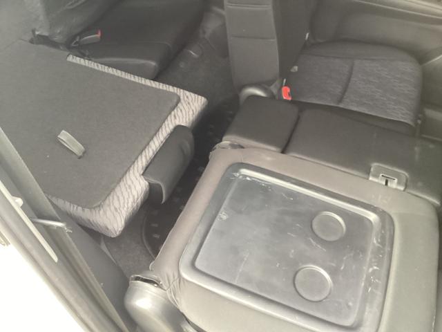 ウィッシュ 1.8X ETC バックカメラ ワンセグ キーレス 電動格納ミラー 3列シート CVT オートエアコン パワーステアリング パワーウィンドウ(64枚目)