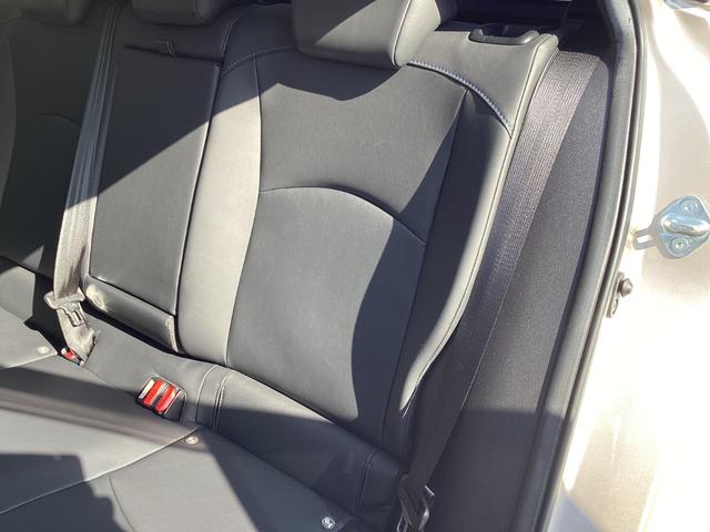 プリウス Ａツーリングセレクション　４ＷＤ　純正９インチＳＤナビ　バックカメラ　クルーズコントロール　シートヒーター　ハーフレザーシート　ドラレコ　コーナーセンサー　スマートキー　ＬＥＤヘッド　ビルトインＥＴＣ（61枚目）