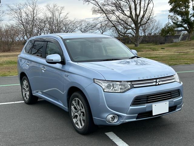 三菱 アウトランダーＰＨＥＶ