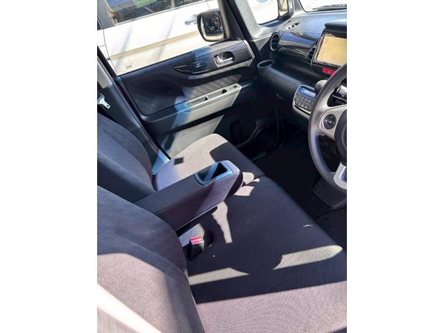 N-BOXカスタム G・Lパッケージ プッシュスタート、純正Gathersナビ(VXM‐128VSX)、TV、ETC、バックカメラ、ステアリングスイッチ、電動格納ミラー、純正14インチアルミホイール、片側パワースライドドア(10枚目)