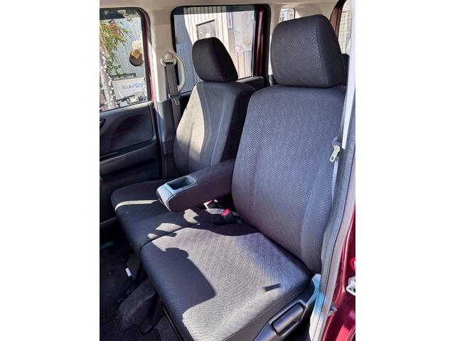 N-BOXカスタム G・Lパッケージ プッシュスタート、純正Gathersナビ(VXM‐128VSX)、TV、ETC、バックカメラ、ステアリングスイッチ、電動格納ミラー、純正14インチアルミホイール、片側パワースライドドア(11枚目)