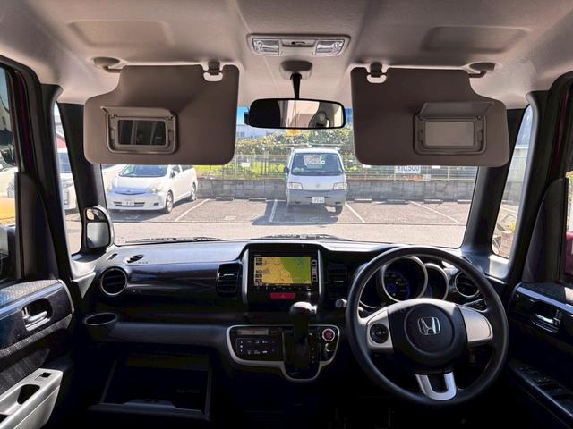 N-BOXカスタム G・Lパッケージ プッシュスタート、純正Gathersナビ(VXM‐128VSX)、TV、ETC、バックカメラ、ステアリングスイッチ、電動格納ミラー、純正14インチアルミホイール、片側パワースライドドア(33枚目)