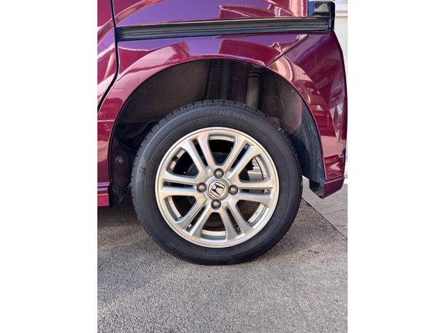 N-BOXカスタム G・Lパッケージ プッシュスタート、純正Gathersナビ(VXM‐128VSX)、TV、ETC、バックカメラ、ステアリングスイッチ、電動格納ミラー、純正14インチアルミホイール、片側パワースライドドア(43枚目)