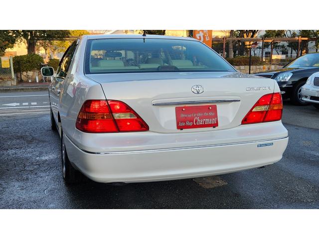 セルシオ Ｃ仕様　内外装５星鑑定書付　ワンオーナー車　希少エクリュ内装　本革エアシート　スマートキー　点検記録簿各車検時１１枚　純正ホイール　純正ナビ　社外ＴＶ＆ＥＴＣ　ＣＤチェンジャー　クルコン　当時物フルノーマル車（25枚目）