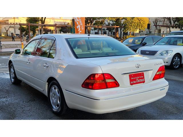 セルシオ Ｃ仕様　内外装５星鑑定書付　ワンオーナー車　希少エクリュ内装　本革エアシート　スマートキー　点検記録簿各車検時１１枚　純正ホイール　純正ナビ　社外ＴＶ＆ＥＴＣ　ＣＤチェンジャー　クルコン　当時物フルノーマル車（26枚目）