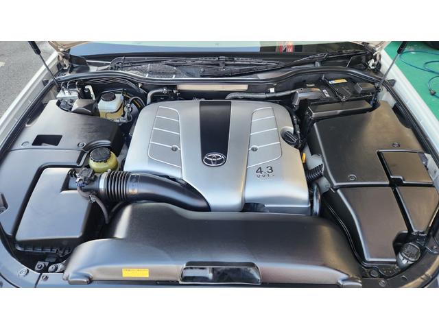 セルシオ Ｃ仕様　内外装５星鑑定書付　ワンオーナー車　希少エクリュ内装　本革エアシート　スマートキー　点検記録簿各車検時１１枚　純正ホイール　純正ナビ　社外ＴＶ＆ＥＴＣ　ＣＤチェンジャー　クルコン　当時物フルノーマル車（42枚目）