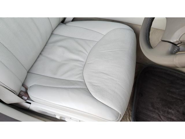 セルシオ Ｃ仕様　内外装５星鑑定書付　ワンオーナー車　希少エクリュ内装　本革エアシート　スマートキー　点検記録簿各車検時１１枚　純正ホイール　純正ナビ　社外ＴＶ＆ＥＴＣ　ＣＤチェンジャー　クルコン　当時物フルノーマル車（56枚目）