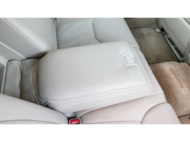 セルシオ Ｃ仕様　内外装５星鑑定書付　ワンオーナー車　希少エクリュ内装　本革エアシート　スマートキー　点検記録簿各車検時１１枚　純正ホイール　純正ナビ　社外ＴＶ＆ＥＴＣ　ＣＤチェンジャー　クルコン　当時物フルノーマル車（77枚目）