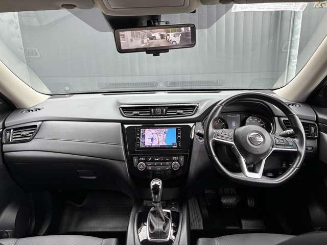 エクストレイル ２０Ｘｉ　Ｖセレクション　ＬＥＤヘッドライト　運転席助手席パワーシート　全席シートヒーター　プロパイロット　ビルトインＥＴＣ　アラウンドビューモニタ　スマートルームミラー　エマージェンシーブレーキ・踏み間違い防止後側方車両検知（2枚目）