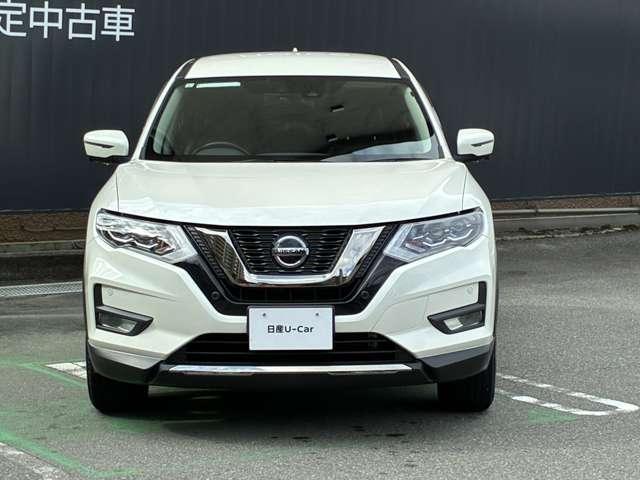 エクストレイル ２０Ｘｉ　Ｖセレクション　ＬＥＤヘッドライト　運転席助手席パワーシート　全席シートヒーター　プロパイロット　ビルトインＥＴＣ　アラウンドビューモニタ　スマートルームミラー　エマージェンシーブレーキ・踏み間違い防止後側方車両検知（5枚目）