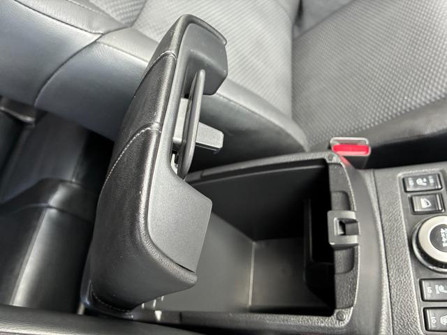 エクストレイル ２０Ｘｉ　Ｖセレクション　ＬＥＤヘッドライト　運転席助手席パワーシート　全席シートヒーター　プロパイロット　ビルトインＥＴＣ　アラウンドビューモニタ　スマートルームミラー　エマージェンシーブレーキ・踏み間違い防止後側方車両検知（43枚目）