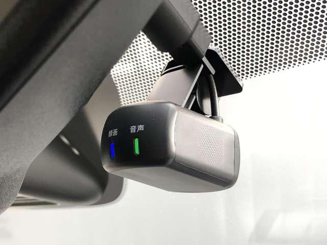 デイズ X アラウンドビュー 9型ディスプレイオーディオ ETC 衝突被害軽減ブレーキ・踏み間違い衝突防止アシスト・車線逸脱警報・前後障害物検知ソナー標準装備 ひろびろ視界に小回りもばっちり。(14枚目)