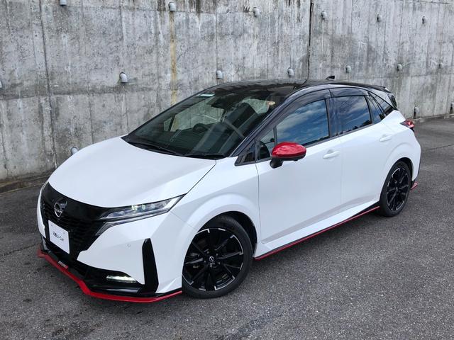 オーラ ニスモ コネクトナビ アラウンドビュー プロパイロット 寒冷地仕様 純正ドラレコ 専用内外装をまとった特別な1台、オーラnismo。電気の走りの俊敏さと、日産先進の安全装備を両方備えたスポーツプレミアム。(60枚目)