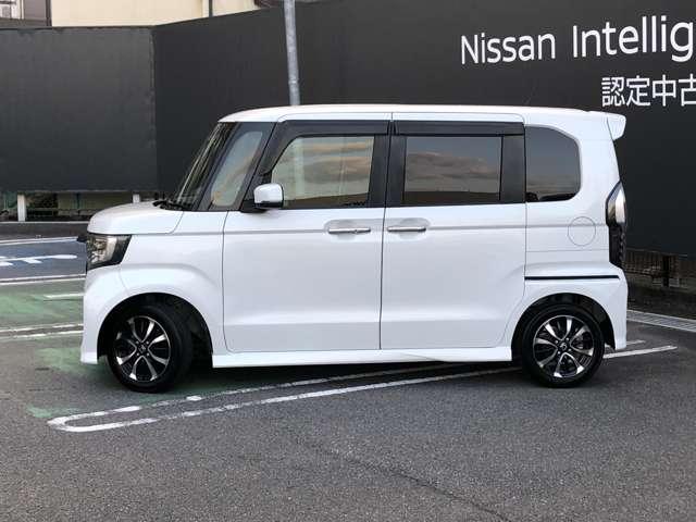 N-BOXカスタム G・Lホンダセンシング パナソニックナビ バックカメラ ETC 衝突軽減ブレーキ 前後誤発進抑制機能 歩行者事故低減ステアリング 路外逸脱抑制機能 追従クルコン 車線維持支援 先行車発進お知らせ(6枚目)