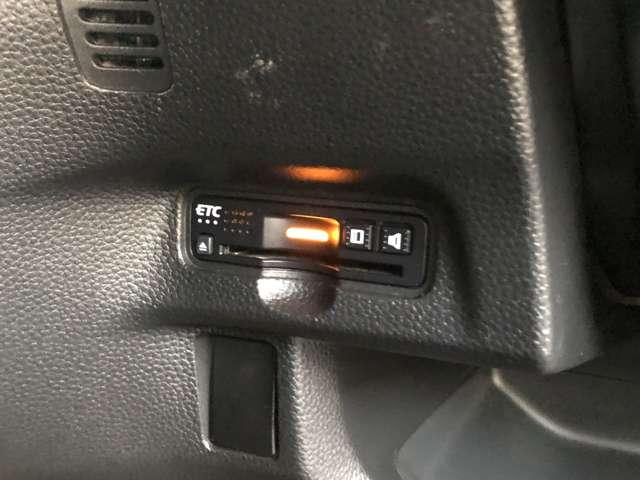 N-BOXカスタム G・Lホンダセンシング パナソニックナビ バックカメラ ETC 衝突軽減ブレーキ 前後誤発進抑制機能 歩行者事故低減ステアリング 路外逸脱抑制機能 追従クルコン 車線維持支援 先行車発進お知らせ(12枚目)