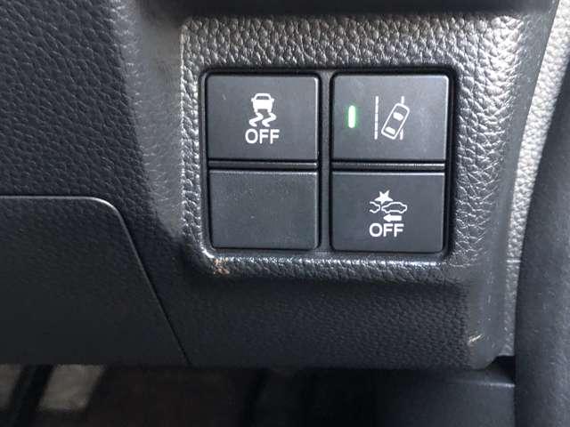 N-BOXカスタム G・Lホンダセンシング パナソニックナビ バックカメラ ETC 衝突軽減ブレーキ 前後誤発進抑制機能 歩行者事故低減ステアリング 路外逸脱抑制機能 追従クルコン 車線維持支援 先行車発進お知らせ(18枚目)