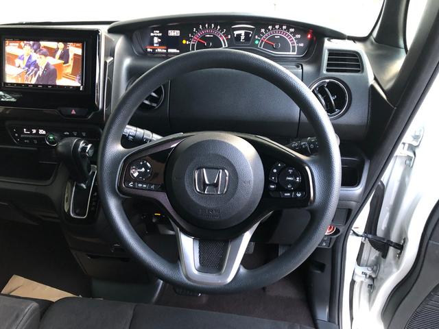 N-BOXカスタム G・Lホンダセンシング パナソニックナビ バックカメラ ETC 衝突軽減ブレーキ 前後誤発進抑制機能 歩行者事故低減ステアリング 路外逸脱抑制機能 追従クルコン 車線維持支援 先行車発進お知らせ(25枚目)