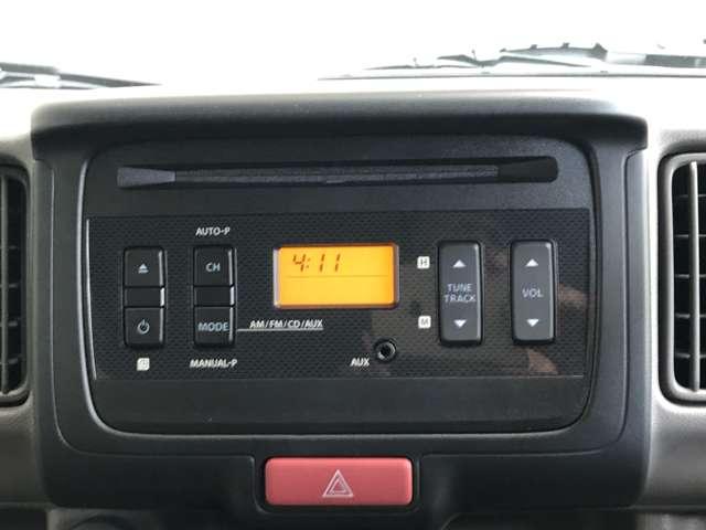 ＮＶ１００クリッパーバン ＤＸ　ＧＬエマージェンシーブレーキパッケージ　ハイルーフ　５ＡＧＳ車　前方踏み間違い防止　市販アルミホイール　ＧＬパッケージで前席パワーウインドウ、電動ドアミラーも装備。リヤはベンチシートで荷物もたっぷり。緊急ブレーキ・踏み間違い防止で安全面も◎（10枚目）