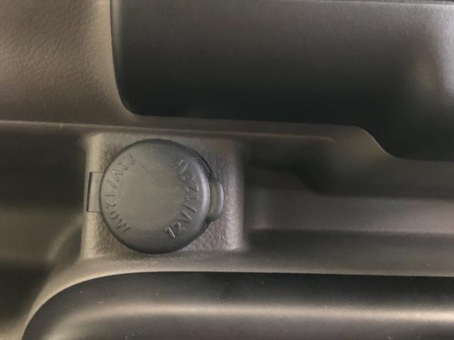 ＮＶ１００クリッパーバン ＤＸ　ＧＬエマージェンシーブレーキパッケージ　ハイルーフ　５ＡＧＳ車　前方踏み間違い防止　市販アルミホイール　ＧＬパッケージで前席パワーウインドウ、電動ドアミラーも装備。リヤはベンチシートで荷物もたっぷり。緊急ブレーキ・踏み間違い防止で安全面も◎（28枚目）